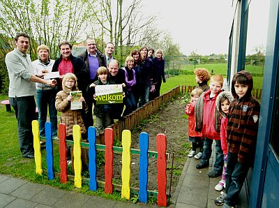 OP DE KRUIPUIT HEEFT IEDERE KLAS HAAR METER MOESTUIN