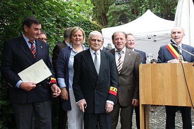 EENDRACHT MAAKT MACHT MAG ZICH KONINKLIJKE NOEMEN