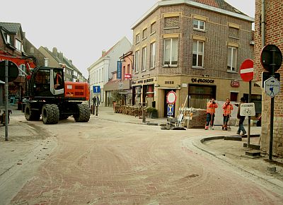 NAAR MALDEGEM CENTRUM VIA DE GENTSESTEENWEG