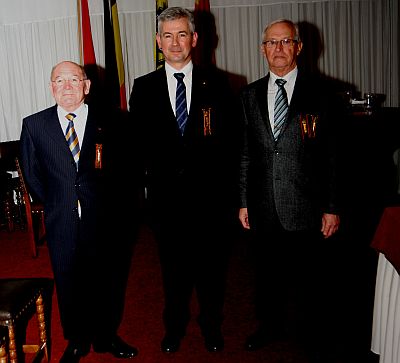 ADEGEMSE LAUREATEN VAN DE ARBEID ONTVANGEN IN MALDEGEM