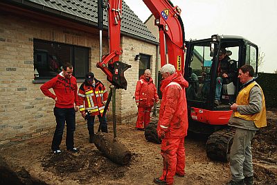 RINGBAAN EN OMGEVING GEEVACUEERD VOOR BOM UIT WO II