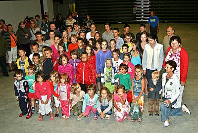 KANSARME ROEMEENSE KINDEREN OP VAKANTIE IN VLAANDEREN