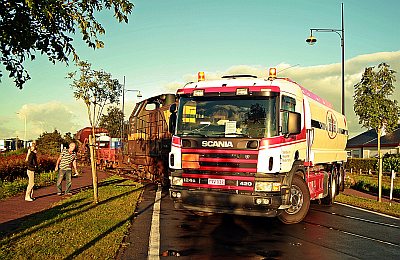 BRANDWEER OEFENT MET TREIN EN TANKWAGEN