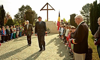 EENDRACHT MAAKT MACHT ADEGEM HERDACHT EINDE WO II