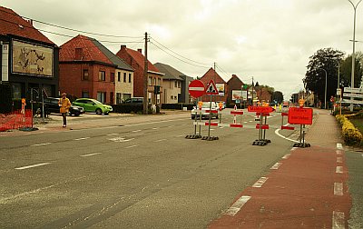 WERKEN IN DE STAATSBAAN ZETTEN KWAAD BLOED BIJ HANDELAARS