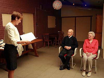 ALBERT EN ANGELA VIERDEN HUN BRILJANTEN HUWELIJKSJUBILEUM