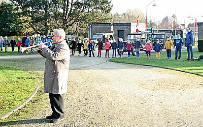 ADEGEM HERDACHT ZIJN OORLOGSSLACHTOFFERS