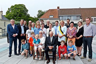 EEN GOUDEN HUWELIJKSBOOTJE VOOR ANTOINE EN RIA