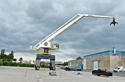 E CRANE VIERDE 25 JARIG BESTAAN