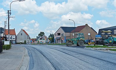 DE LAATSTE LOODJES VOOR DE KRUIPUIT EN VELDEKENS