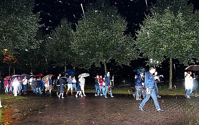 UITBAATSTER DEN OSSCHAERT OVERLEDEN NA HARTFALEN