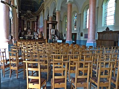 NIEUW BINNENZICHT VAN DE SINT ADRIANUSKERK