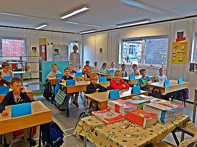 DE PAPAVER BEGINT SCHOOLJAAR MET DANSJE EN NIEUWE KLASLOKALEN