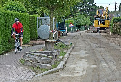 ENKEL PLAATSELIJK VERKEER RICHTING RAVERSCHOOTENKEL PLAATSELIJK V