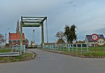 SINT LAUREINS HEEFT VOORRANG OP ADEGEM