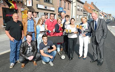 CENTRUM OOSTWINKEL IS TERUG OPEN