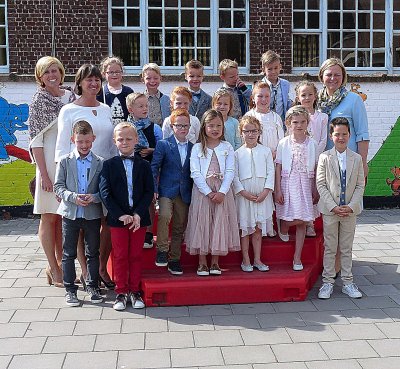 EERSTE COMMUNIE IN DE PAPAVER