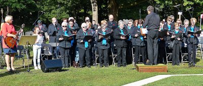 DALENDE BELANGSTELLING VOOR HERDENKINGSPLECHTIGHEID