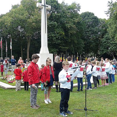 DALENDE BELANGSTELLING VOOR HERDENKINGSPLECHTIGHEID