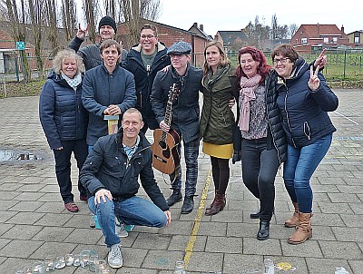 LOUIS DE ROO OP BEZOEK BIJ DE GBS DE KRUIPUIT