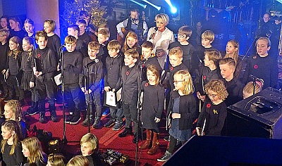 ADEGEM GENOOT VAN MODERN KERSTCONCERT