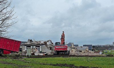 ADEGEMS OUDSTE BOERDERIJ GING TEGEN DE VLAKTE