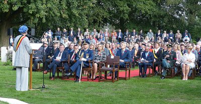 NOG MINDER VOLK OP DE JAARLIJKSE HERDENKINGSPLECHTIGHEID