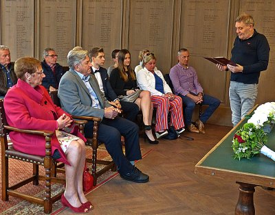 EEN GOUDEN HUWELIJKSBOOTJE VOOR GODELIEVE EN ROGER