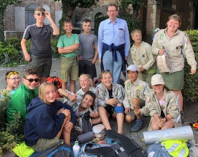 SCOUTS SLIEPEN EEN NACHTJE IN DE ST. BARBARKERK