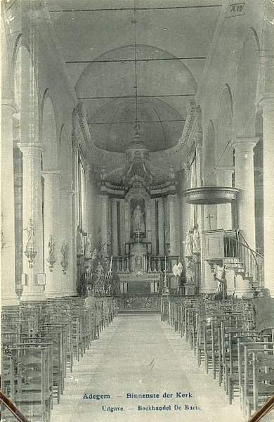 Adegem. - Binnenste der Kerk.