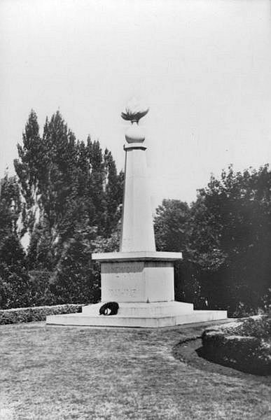 Gedenkteken der Grenadiers - Adegem