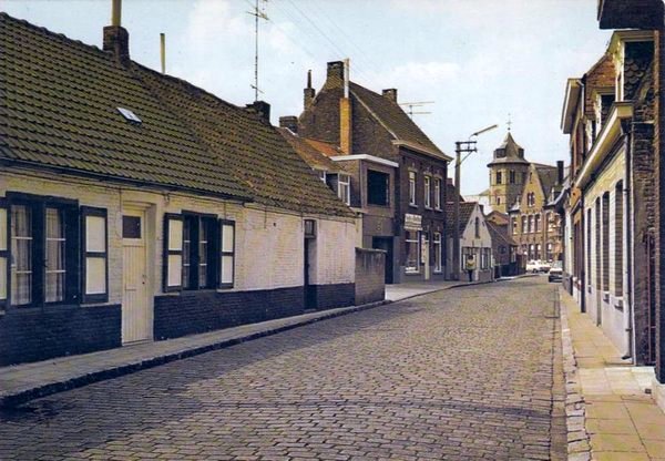 Kerkstraat (foto in kleur)