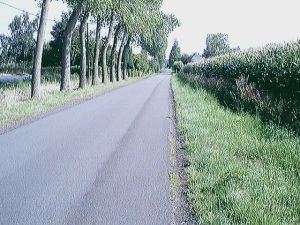 Trekweg langs het kanaal